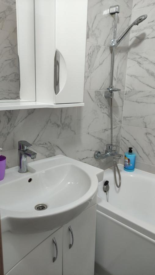 Василя Стуса 10/77 City Rooms Біла Церква Екстер'єр фото